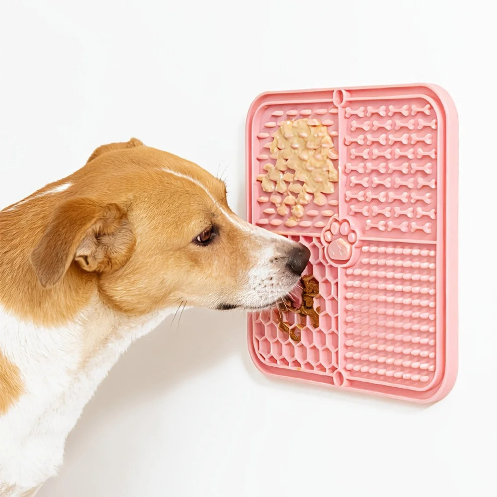 Silicone Pet Slow Food Plate Pet Licking Mat for Dogs Bathing Distraction Silicone Dog Sucker Food Training Dog Feeder Supplies